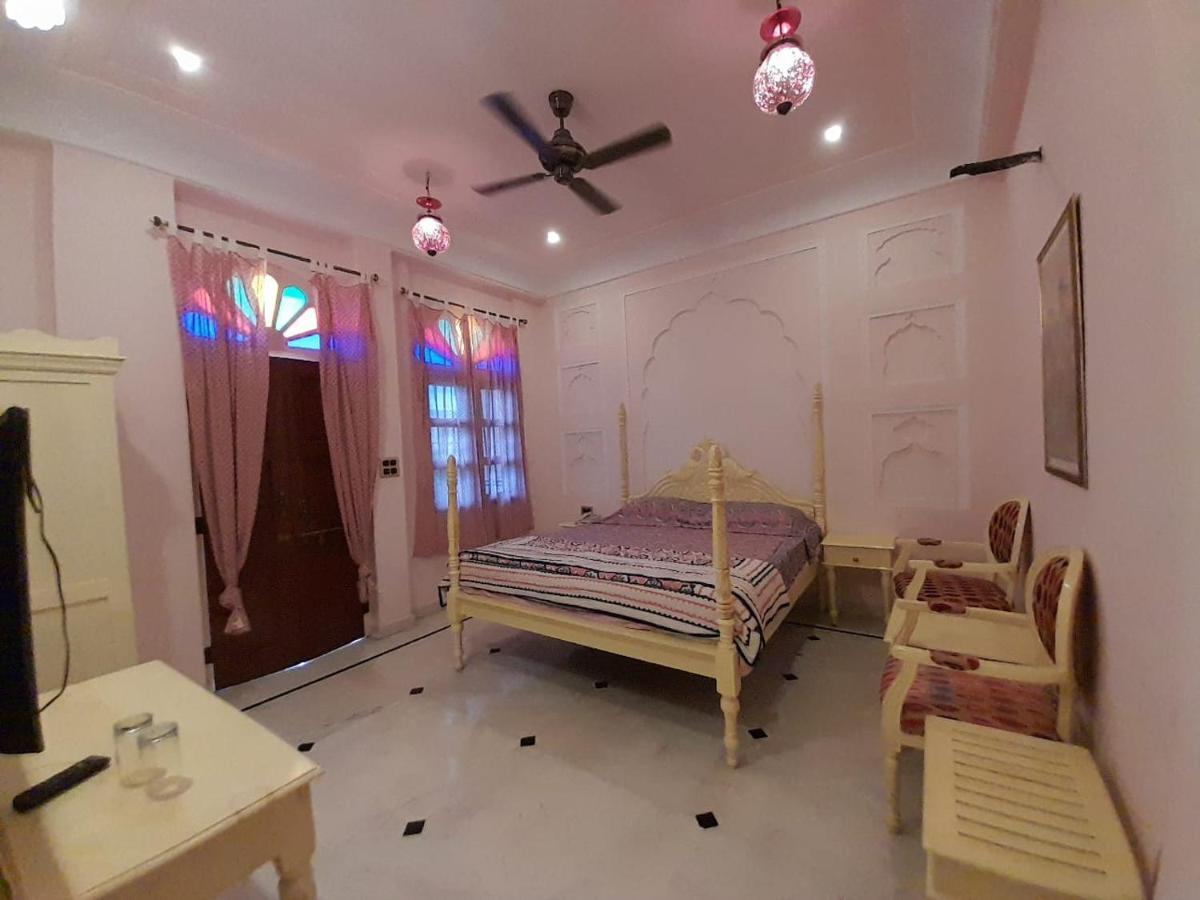 מלון ג'איפור Raj Rajeshwari Haveli מראה חיצוני תמונה