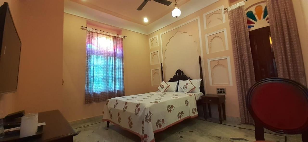 מלון ג'איפור Raj Rajeshwari Haveli חדר תמונה